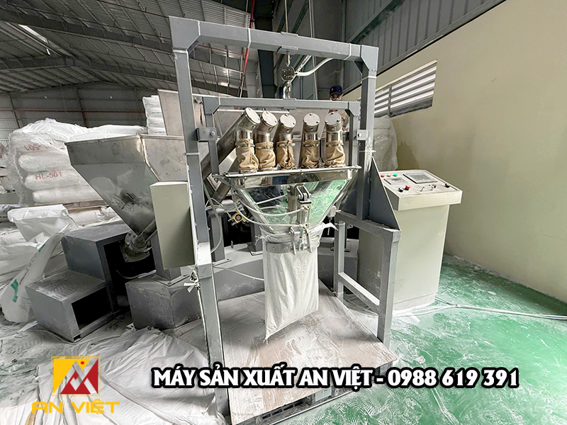 Lắp đặt cân định lượng phụ gia 5 thành phần cho nhà máy nhựa Đại Việt